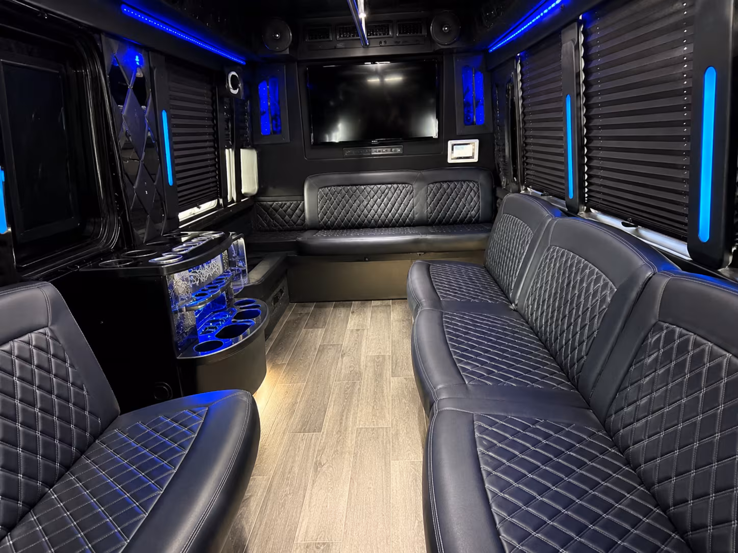 find concord quincea 241 era sweet 16 party bus rental